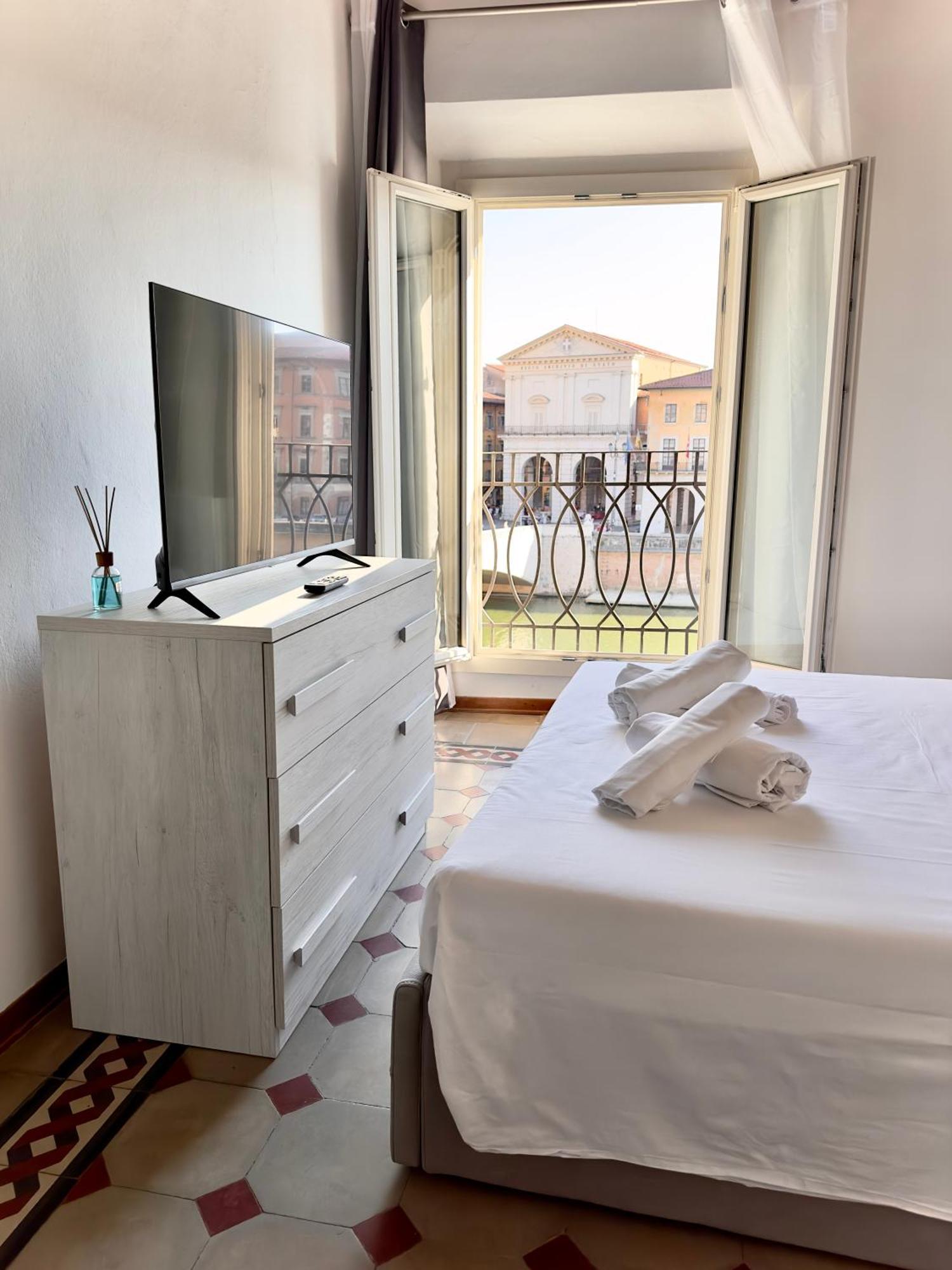 Lungarno Suite Pisa Ngoại thất bức ảnh